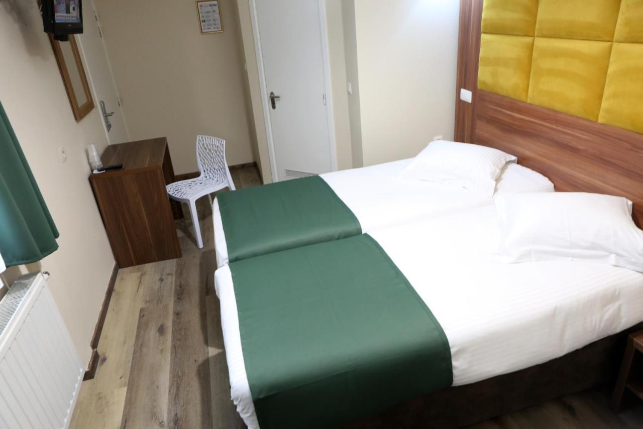 Sun Hotel Saint-Gilles Bagian luar foto