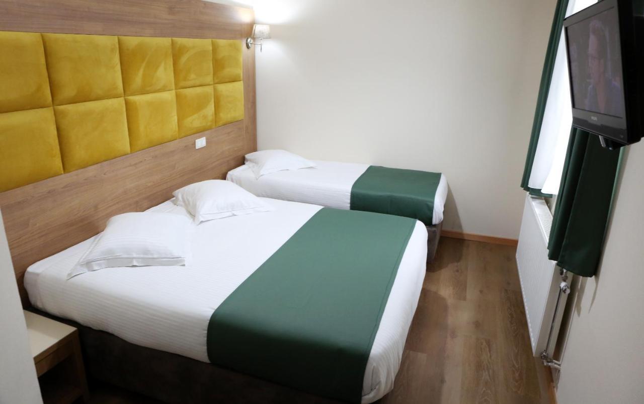 Sun Hotel Saint-Gilles Bagian luar foto