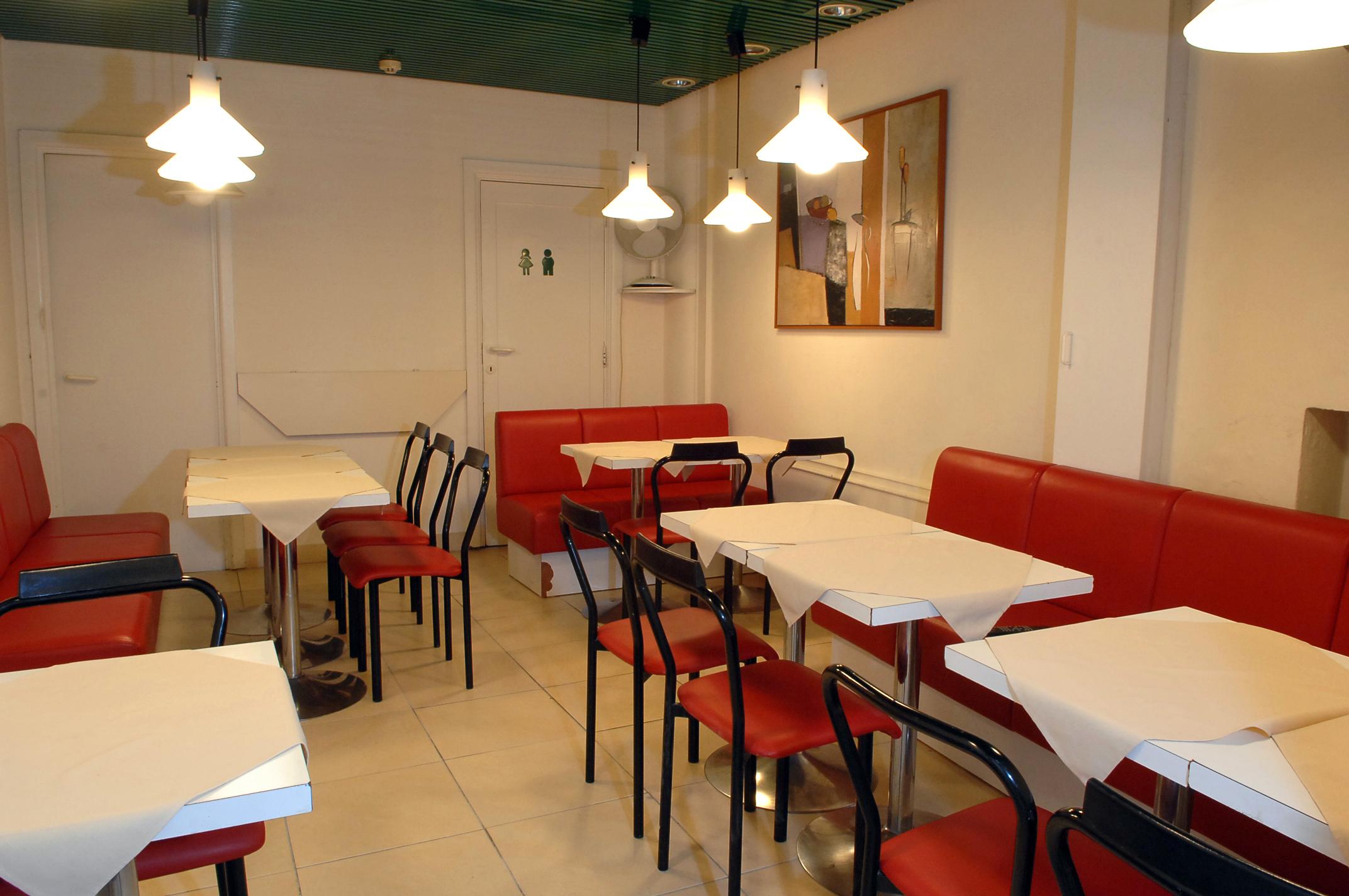 Sun Hotel Saint-Gilles Bagian luar foto