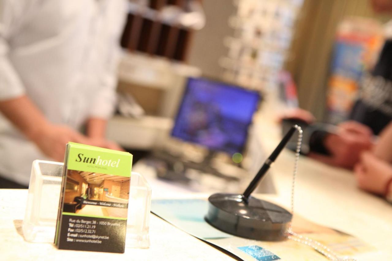 Sun Hotel Saint-Gilles Bagian luar foto